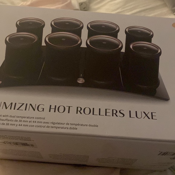 Selling hot rollers - Picture 3 of 3